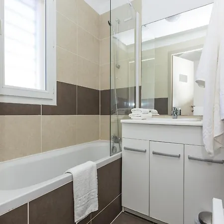 Residence-club Les Bel Godere 1 Hébergement de vacances