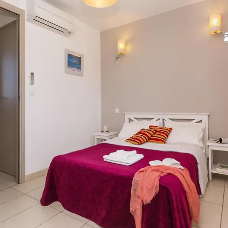Residence-club Les Bel Godere 1 Hébergement de vacances Belgodère